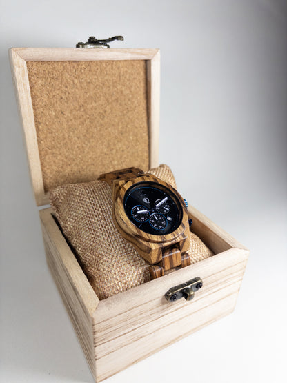 Montre en olivier et sa boite